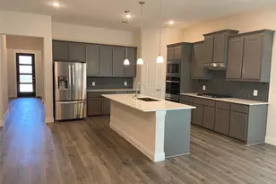 118 Sunshine dr, Euless, TX 76039 - Photo 5