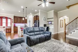 804 Longhorn Drive, Aubrey, TX 76227 - Photo 7