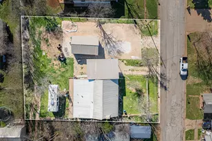 903 W Wheeler St, Breckenridge, TX 76424 - Photo 37