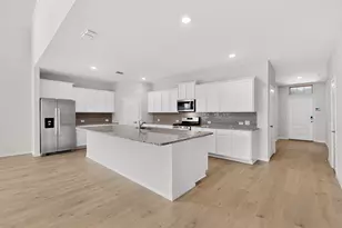 10132 Tin Star St, Aubrey, TX 76227 - Photo 11