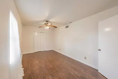 2638 Crestbrook Lane, Grand Prairie, TX 75052 - Photo 27