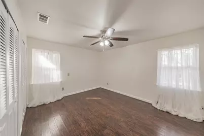 2638 Crestbrook Lane, Grand Prairie, TX 75052 - Photo 31