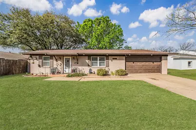2638 Crestbrook Lane, Grand Prairie, TX 75052 - Photo 1
