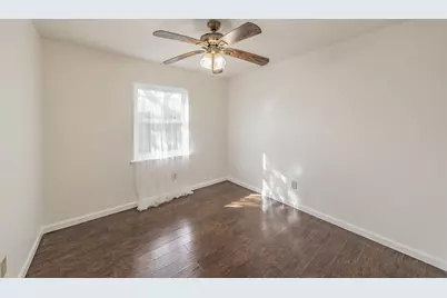 2638 Crestbrook Lane, Grand Prairie, TX 75052 - Photo 25