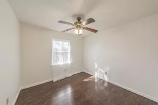 2638 Crestbrook Ln, Grand Prairie, TX 75052 - Photo 25