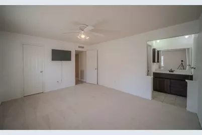 6802 Blackberry Drive, Arlington, TX 76016 - Photo 15