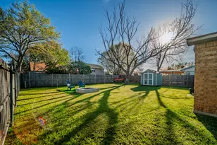 6802 Blackberry Dr, Arlington, TX 76016 - Photo 19