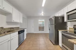 749 Nelson Pl, Fort Worth, TX 76028 - Photo 5