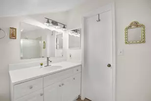 7074 Regalview Cir, Dallas, TX 75248 - Photo 37