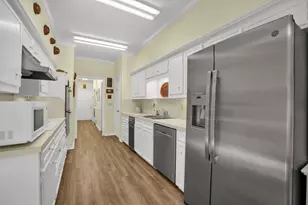 7074 Regalview Cir, Dallas, TX 75248 - Photo 17