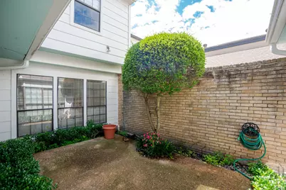 7074 Regalview Circle, Dallas, TX 75248 - Photo 23