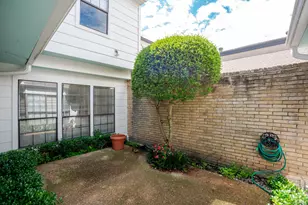 7074 Regalview Cir, Dallas, TX 75248 - Photo 23