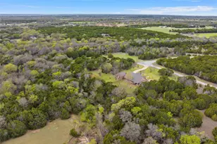 36038 Cedar Ridge Dr, Whitney, TX 76692 - Photo 3