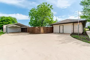 16024 Plum Ln, Frisco, TX 75072 - Photo 11