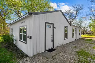 1512 NE 34th St, Fort Worth, TX 76106 - Photo 7