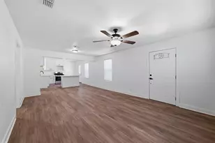 1512 NE 34th St, Fort Worth, TX 76106 - Photo 13