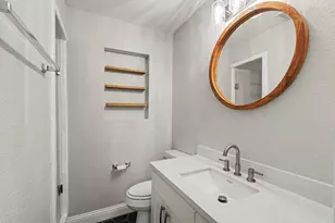 832 Gregory Ave, Bedford, TX 76022 - Photo 17