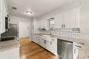 832 Gregory Ave, Bedford, TX 76022 - Photo 11