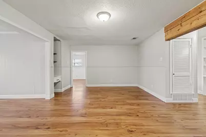 832 Gregory Avenue, Bedford, TX 76022 - Photo 7