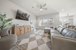 315 Bronco Dr, Pilot Point, TX 76258 - Photo 13