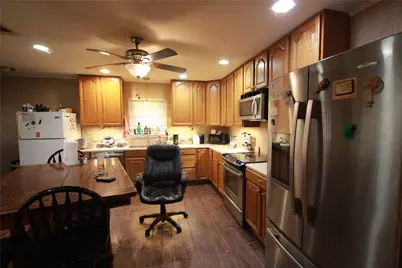 102 Remington Circle, Gun Barrel City, TX 75156 - Photo 3