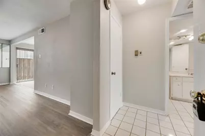 15914 Stillwood Street #1079, Dallas, TX 75248 - Photo 13
