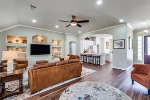 9012 Kingston Dr, Denton, TX 76207 - Photo 5