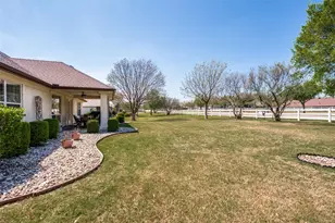 9012 Kingston Dr, Denton, TX 76207 - Photo 25