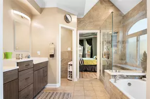 613 Saddleback Ln, Flower Mound, TX 75028 - Photo 23