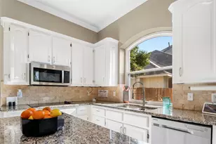 613 Saddleback Ln, Flower Mound, TX 75028 - Photo 13