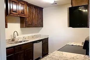 436 SW Thomas St, Burleson, TX 76028 - Photo 5