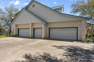 2306 Winton Terrace Ct, Granbury, TX 76048 - Photo 35