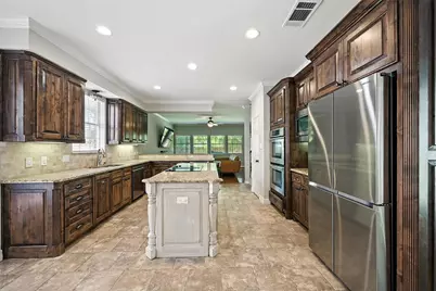 913 Hills Creek Drive, McKinney, TX 75072 - Photo 11