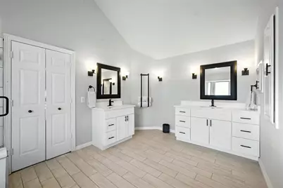 913 Hills Creek Drive, McKinney, TX 75072 - Photo 27