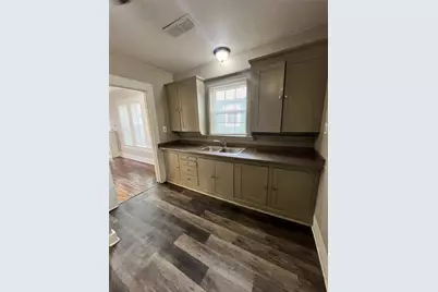 916 N Austin Street #1, Denton, TX 76201 - Photo 7