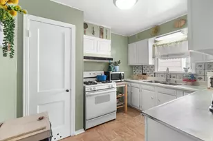 1617 N Ricketts St, Sherman, TX 75092 - Photo 9