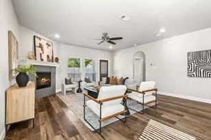 115 Elm Ln, Roanoke, TX 76262 - Photo 9