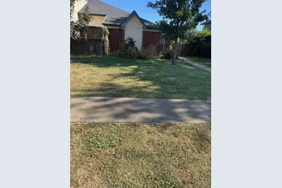 2118 Prairie Creek Trail, Garland, TX 75040 - Photo 3