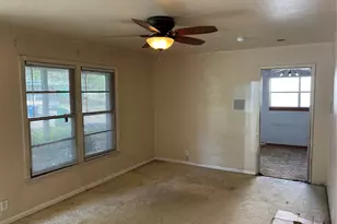 200 Cumberland Rd, Waxahachie, TX 75165 - Photo 3