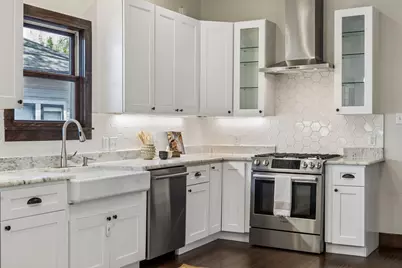 336 S Edgefield Avenue, Dallas, TX 75208 - Photo 13