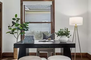 336 S Edgefield Ave, Dallas, TX 75208 - Photo 3