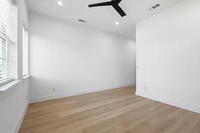 324 N Patton Avenue, Dallas, TX 75203 - Photo 23