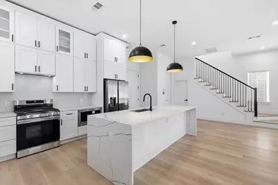 324 N Patton Avenue, Dallas, TX 75203 - Photo 13