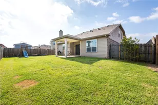 1627 Kawati Way, Krum, TX 76249 - Photo 37