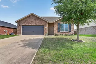 1627 Kawati Way, Krum, TX 76249 - Photo 3