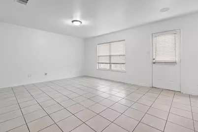 600 Noble Grove Lane, Fort Worth, TX 76140 - Photo 31