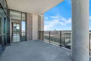 2323 N Akard St, Dallas, TX 75204 - Photo 29