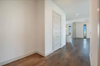 2323 N Akard Street #3008, Dallas, TX 75204 - Photo 13