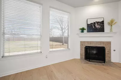 1020 Fair Oaks Drive, Grand Prairie, TX 75052 - Photo 27