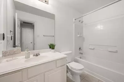 1020 Fair Oaks Drive, Grand Prairie, TX 75052 - Photo 33